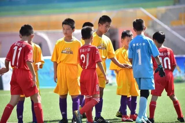 世预赛欧洲区分档：法、西、葡、意、英、德一档